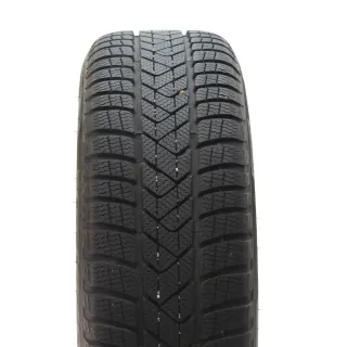 VW Golf 8 VIII CD1 CG5 Winterräder Belmont Pirelli 205/50R17 DOT25 5H0601025B - Bild 7