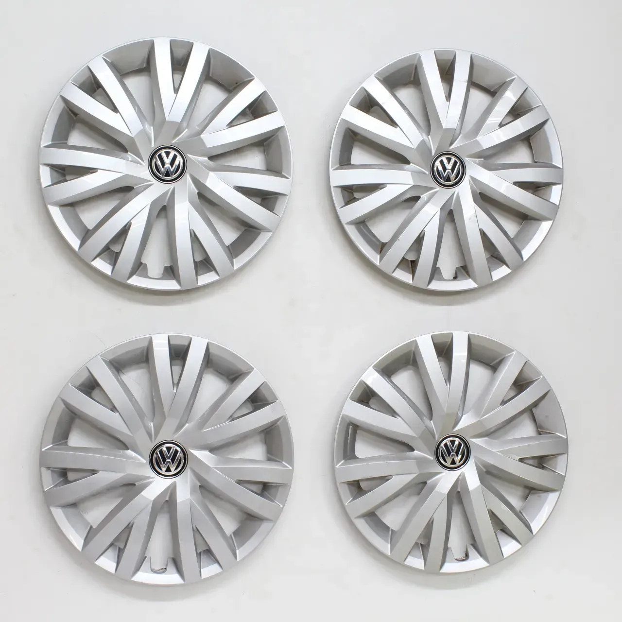 VW Golf 7 8 Radkappen 16 Zoll Radblenden Radzierblenden Original 5H0601147C 4Stk - Bild 1