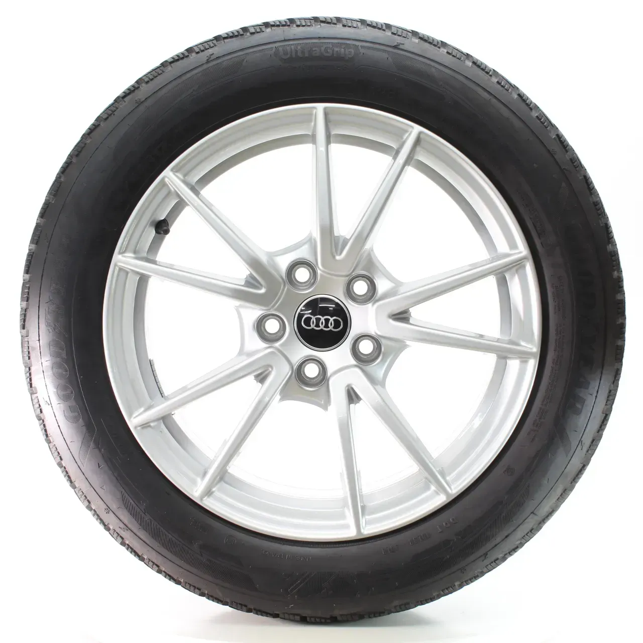 Audi A5 FU B10 Winterräder 5-Doppelspeichen Goodyear 215/55R17 DOT24 8B3601025A - Bild 1