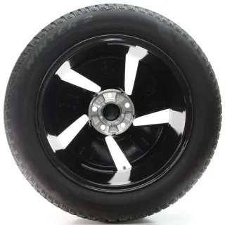 VW Passat B9 Variant CJ5 Winterräder Bologna Pirelli 215/55R17 DOT25 3J0601025B - Bild 5