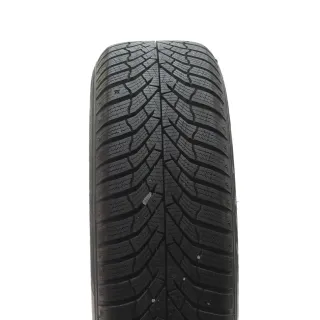 Hyundai i10 BA Winterräder 4-Doppelspeichen Kumho 175/65R14 82T DOT25 KBA50403 - Bild 7