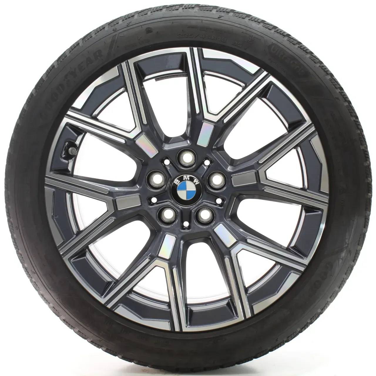 BMW 1er F70 2er F74 Winterräder Y-Speiche 974 Goodyear 225/45R18 DOT25 5A45266 - Bild 1