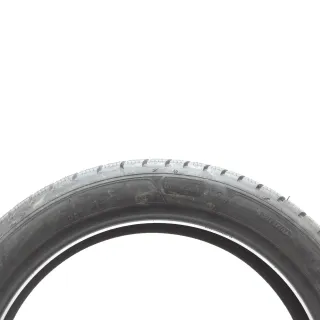 Winterreifen Goodyear Ultra Grip Performance + MO XL 245/40 R19 98V DOT23 1Stk - Bild 5