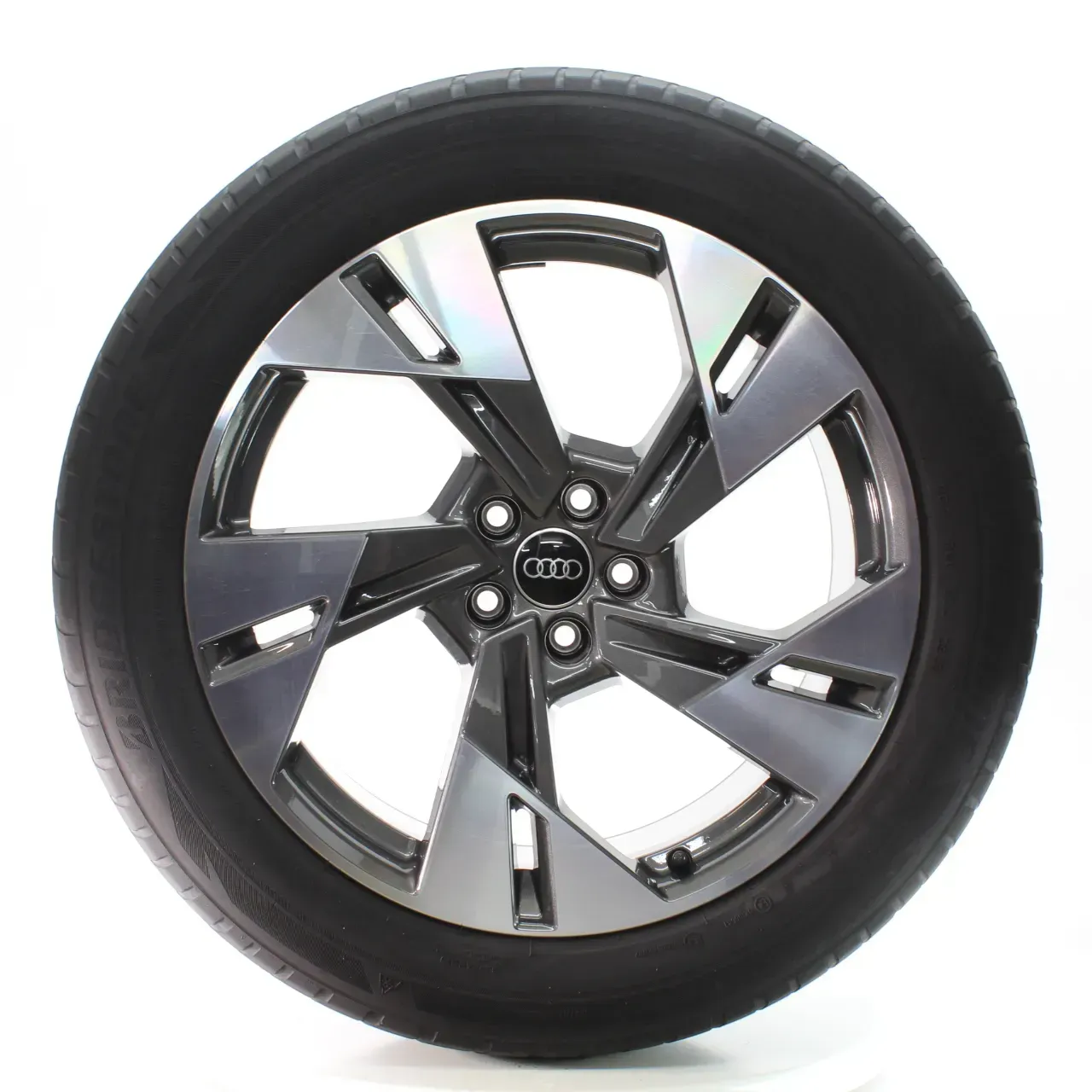 Audi Q8 E-Tron GE Winterräder 5-Arm Dynamic Bridgestone 255/50R20 4KE601025AA - Bild 1