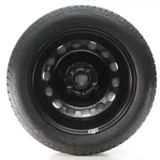 Audi A3 Cabrio Limo 8V Winterräder Stahl Goodyear 205/55R16 DOT24 8V0601027A - Bild 5