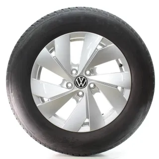 VW Tiguan CT1 Winterräder Belmont Vredestein 215/65R17 99H DOT25 571601025 - Bild 4