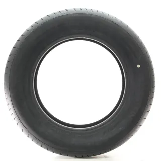 Sommerreifen Vredestein Ultrac * 205/65R16 95W DOT23 6mm 1Stk DEMO - Bild 2