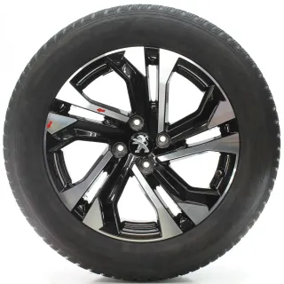 Peugeot 2008 II U Winterräder Salamanca Hankook 215/60R17 DOT24 9828186080 - Bild 4