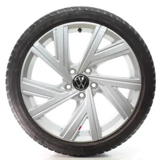 VW Golf 8 VIII CD1 Winterräder Bergamo Bridgestone 225/40R18 92V 5H0601025AB - Bild 2