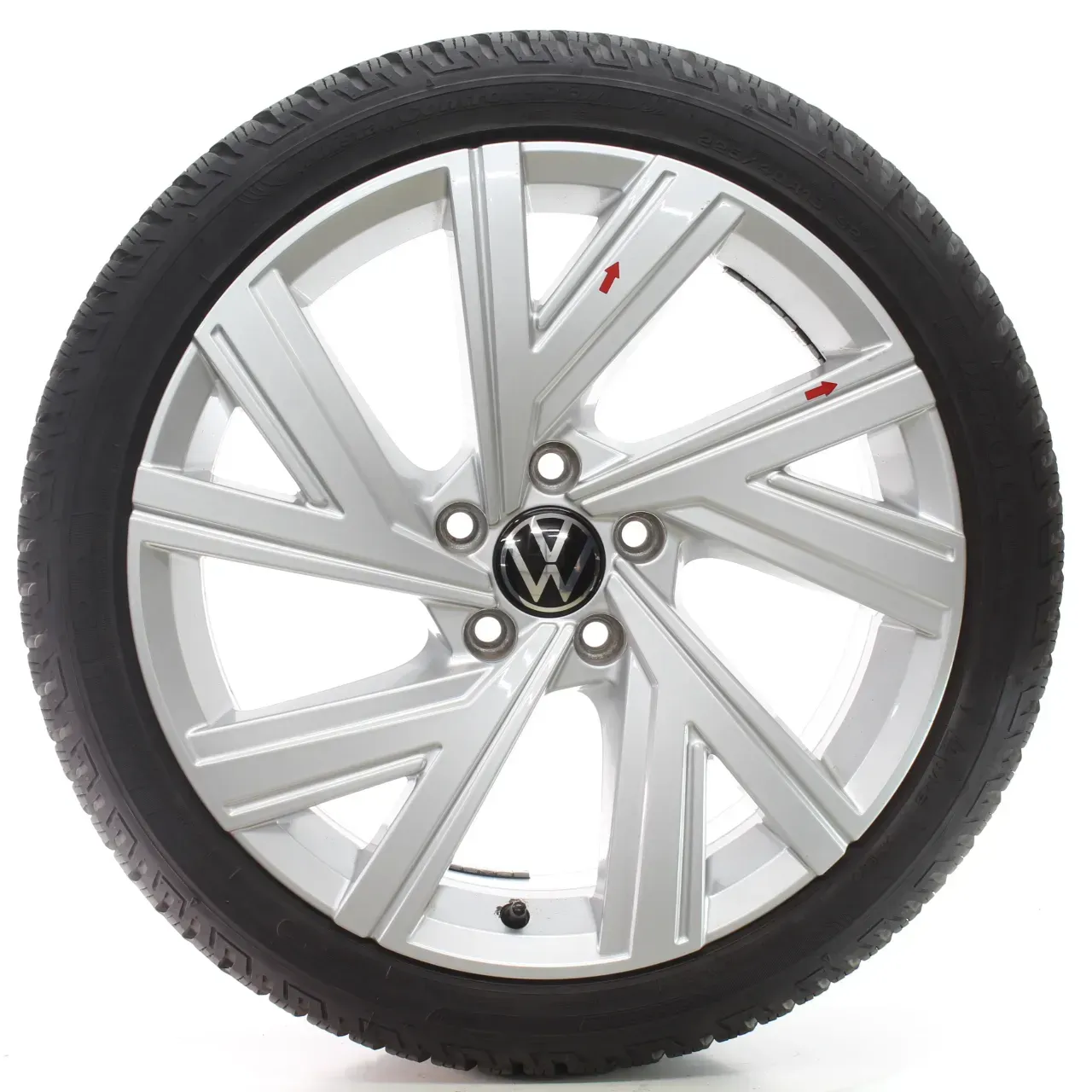 VW Golf VIII CD1 Golf VIII Variant CG5 Winterräder Bergamo Fulda 225/40R18 DOT25 - Bild 1