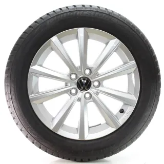 VW Polo VI AW 2G Winterräder Merano Bridgestone 185/60R16 90H 2G0071496 - Bild 1