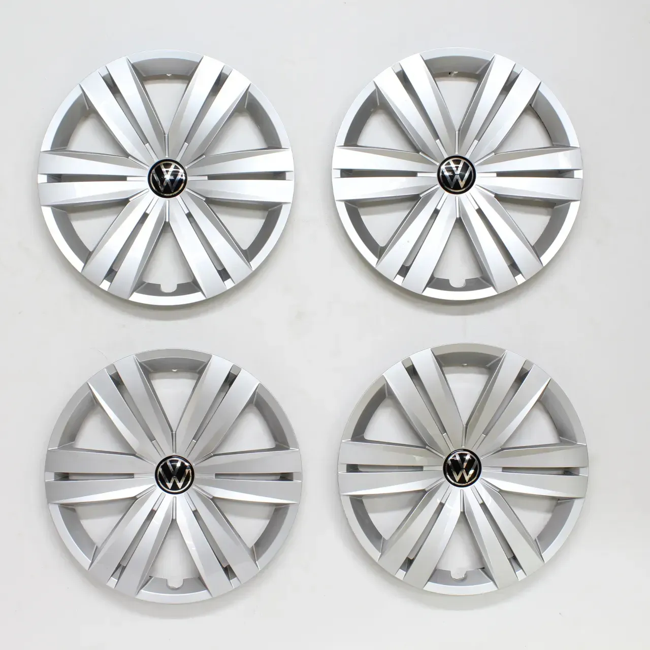 VW Touran 5T 16 Zoll Radkappen Radzierblenden Original 5TA601147 4stk - Bild 1
