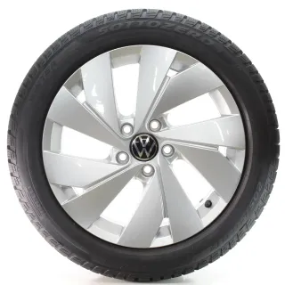 VW Golf VIII CD1 CG5 Winterräder Belmont Pirelli 205/50R17 93H DOT25 5H0601025B - Bild 4