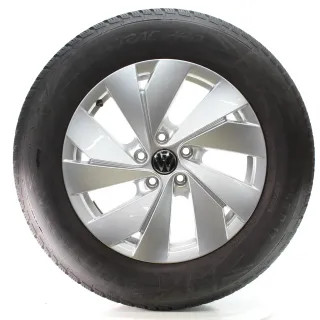 VW Tayron R4 Tiguan CT1 Winterräder Belmont Vredestein 215/65R17 DOT25 571601025 - Bild 2