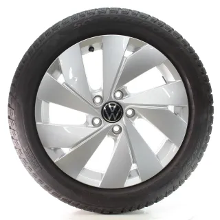 VW Golf 8 VIII CD1 CG5 Winterräder Belmont Pirelli 205/50R17 DOT25 5H0601025B - Bild 4