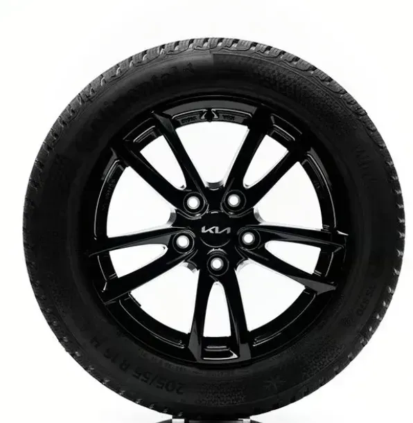 KIA XCeed CD Winterräder Thebe Schwarz Kumho 205/60R16 96H XL DOT24 NEU - Bild 1