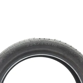 Winterreifen Tracmax X-privilo S330 XL 225/45R18 95V DOT25 - Bild 4