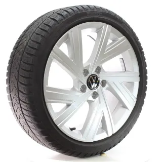VW Golf 8 VIII CD1 Winterräder Bergamo Pirelli 225/40R18 92V DOT25 5H0601025AB - Bild 6