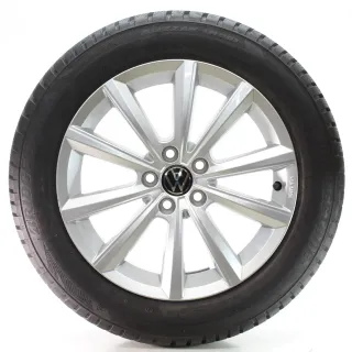 VW Polo VI AW 2G Winterräder Merano Bridgestone 185/60R16 90H 2G0071496 - Bild 3