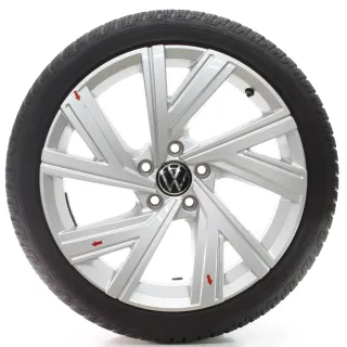 VW Golf VIII CD1 Golf VIII Variant CG5 Winterräder Bergamo Fulda 225/40R18 DOT25 - Bild 2