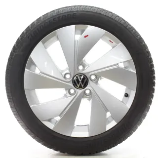 VW Golf 8 VIII CD1 CG5 Winterräder Belmont 205/50R17 93H DOT24 5H0601025B - Bild 4
