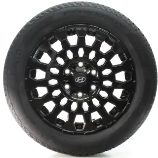 Hyundai Staria Bus US4 Winterräder Hyundai Batu Black 235/55R18 104H KBA55130 - Bild 3