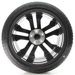Audi A3 S3 8Y GY Winterräder Bridgestone 225/40R18 92V DOT25 8Y0601025CE - Bild 5