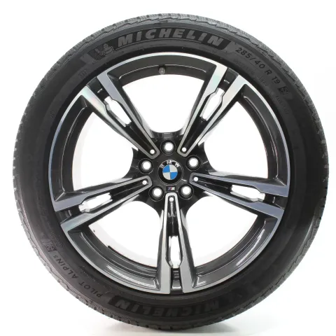 Background image for BMW M5 F90 Winterräder M Doppelspeiche 705 Michelin 265/40-285/40R19 8043663