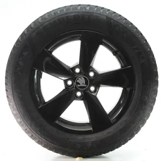 Skoda Fabia IV PJ Winterräder 5-Speichen Grau Semperit 185/65R15 DOT25 6VA601025 - Bild 4