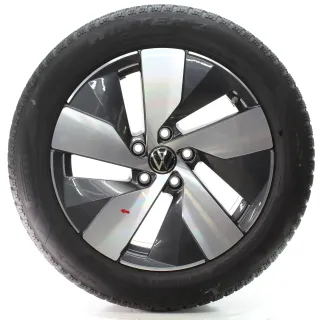 VW Passat B9 Variant CJ5 Winterräder Bologna Pirelli 215/55R17 DOT24 3J0601025K - Bild 2