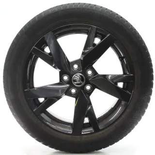 Skoda Octavia IV NX Winterräder Lyra Schwarz Conti 205/55R17 DOT23 5E3601025AE - Bild 3