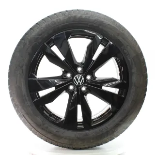 VW ID. Buzz Bus Winterräder Loen Goodyear 235/55- 255/50R19 DOT24 1T3071499A - Bild 4
