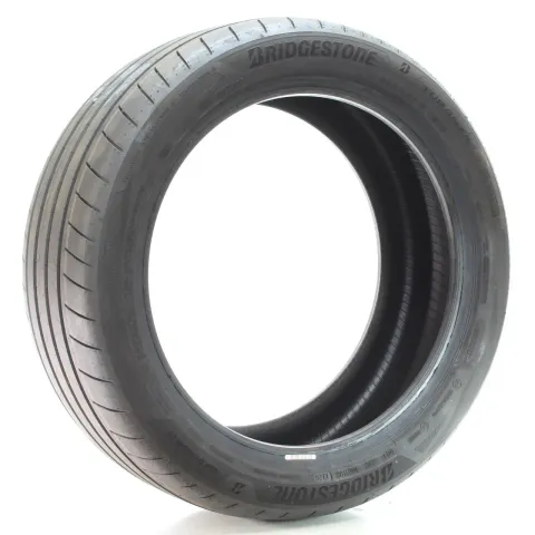 Background image for Sommerreifen Bridgestone Turanza 6 Enliten + 225/45R17 91W DOT26 DEMO