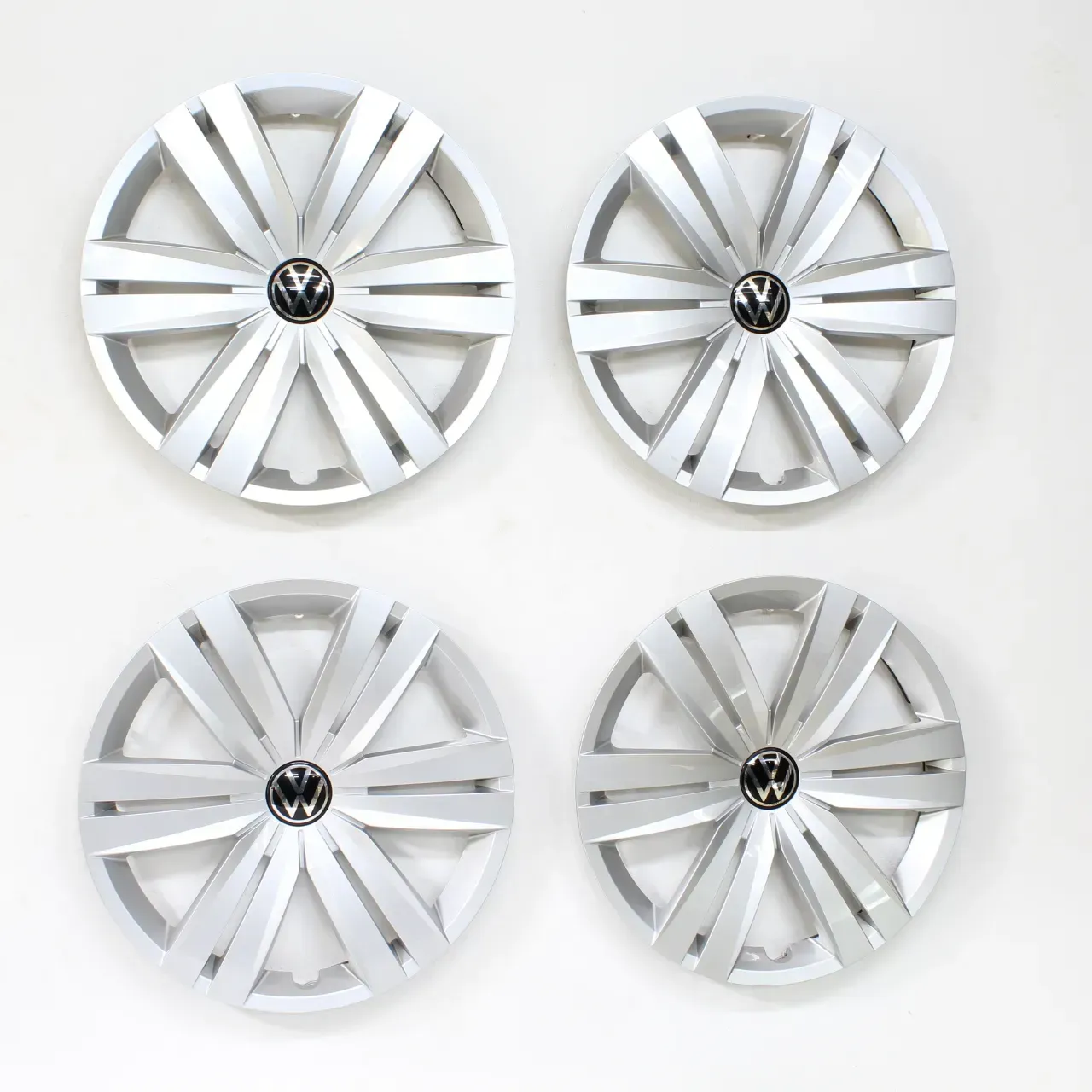 VW Touran 5T 16 Zoll Radkappen Radzierblenden Original 5TA601147 4stk - Bild 1