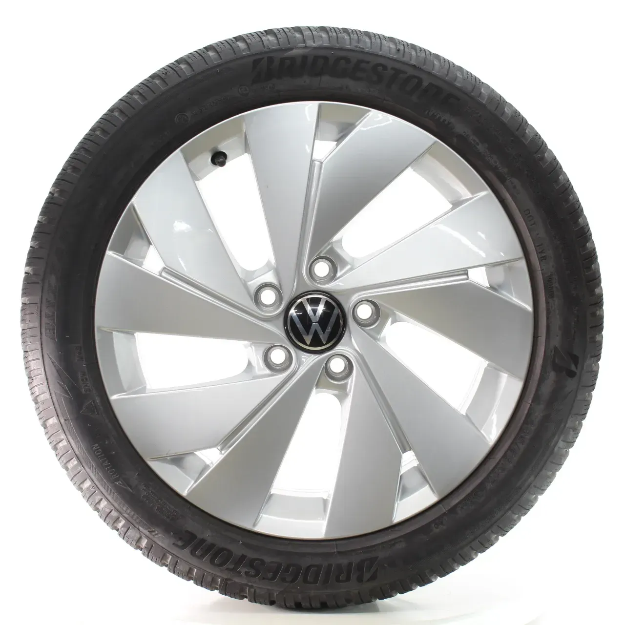 VW Golf 8 VIII CD1 Winterräder Belmont Bridgestone 205/50R17 DOT25 5H0601025B - Bild 1