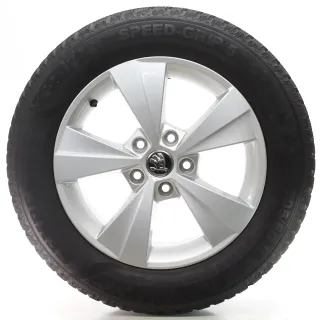 Skoda Octavia IV NX Winterräder Velorum Semperit 205/60R16 DOT25 5E3601025BE - Bild 4