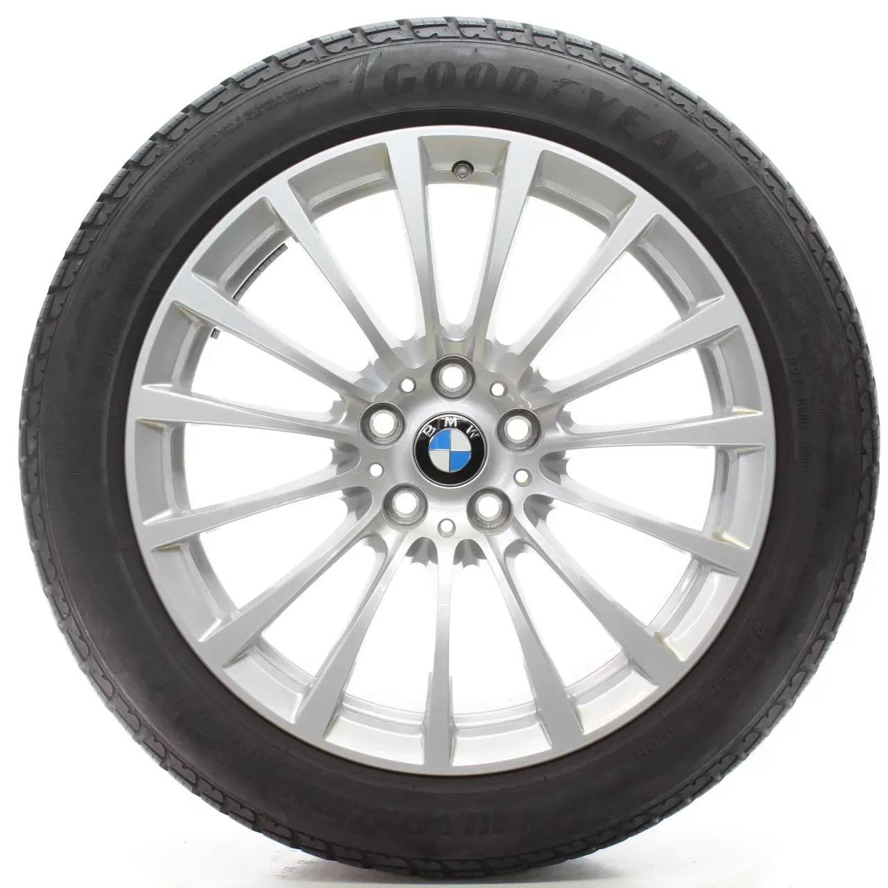 BMW 5er G30 G31 Winterräder Vielspeiche 619 Goodyear 245/45R18 100H 6861224 - Bild 1