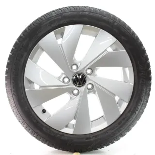 VW Golf VIII CD1 CG5 Winterräder Belmont Bridgestone 205/50R17 DOT25 5H0601025B - Bild 2