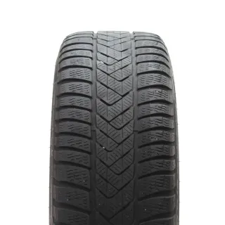 VW Golf 8 VIII CD1 Winterräder Bergamo Pirelli 225/40R18 92V 5H0601025AB - Bild 7