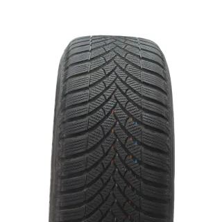 VW Passat 3G5 B8 Winterräder Aragon Semperit 215/60R16 99H DOT25 3G0601025BJ - Bild 7