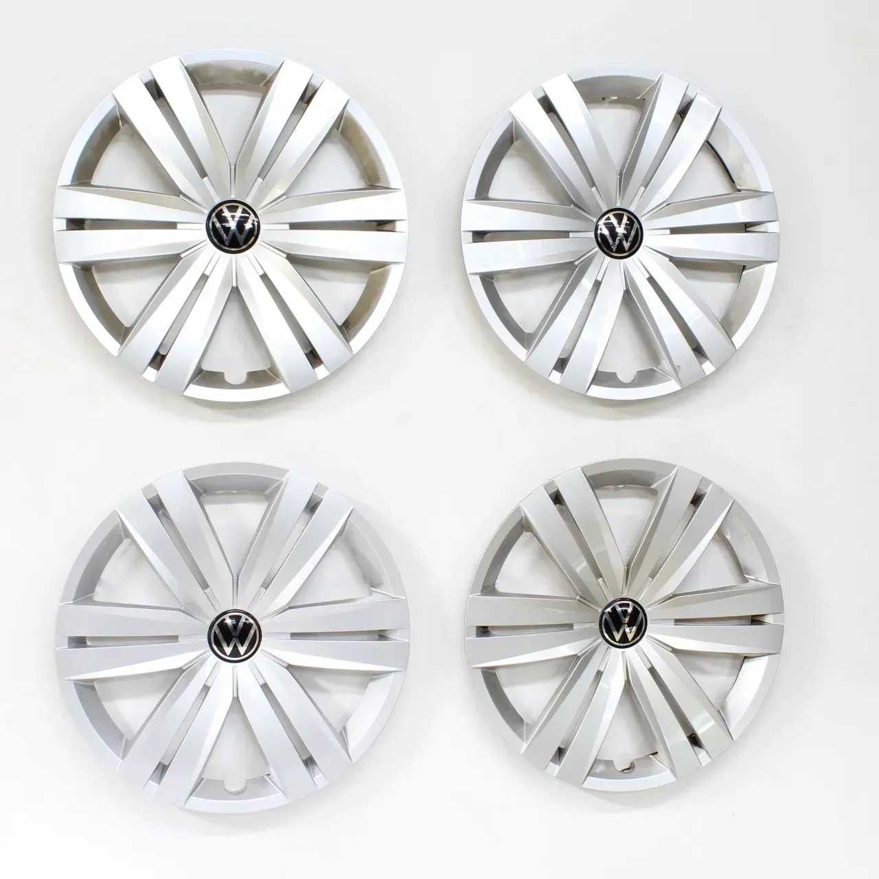VW Touran 5T 16 Zoll Radkappen Radzierblenden Original 5TA601147 4stk - Bild 1
