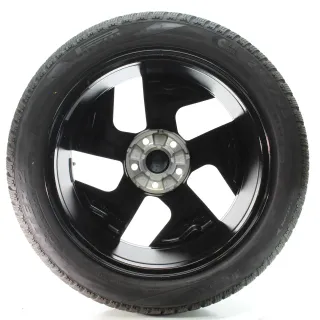 VW Passat B9 Variant CJ5 Winterräder Coventry Pirelli 235/45R18 DOT25 3J0601025M - Bild 5
