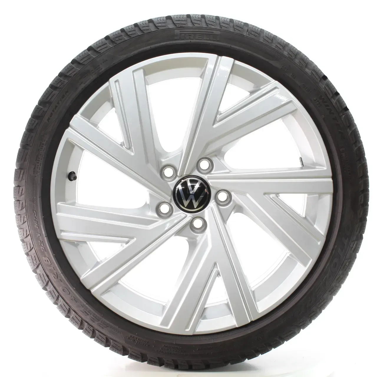 VW Golf 8 VIII CD1 Winterräder Bergamo Pirelli 225/40R18 92V DOT25 5H0601025AB - Bild 1