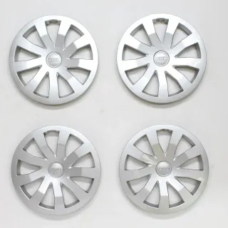 Audi A1 GB 15 Zoll Radkappen Radblenden Radzierblenden Original 82A601147 4Stk - Bild 1