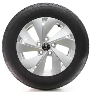 VW Passat B9 Variant CJ5 Winterräder Belmont Goodyear 215/60R16 DOT24 3J0601025 - Bild 4