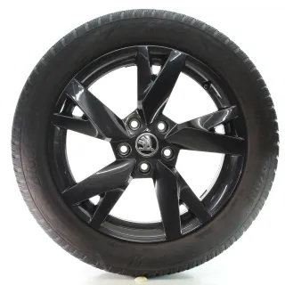 Skoda Octavia IV NX Winterräder Schwarz Lyra Bridgestone 205/55R17 5E3601025AE - Bild 2