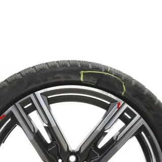 BMW 8er F91 F92 Winterräder M 727 Pirelli 245/40R19-275/35R19 DOT24 8090019 - Bild 3