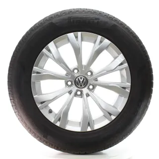 VW Tayron Tiguan II AD1 Allspace Winterräder Montana Pirelli 215/65R17 5NA601025 - Bild 1
