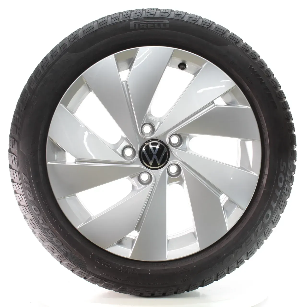 VW Golf 8 VIII CD1 CG5 Winterräder Belmont Pirelli 205/50R17 DOT25 5H0601025B - Bild 1