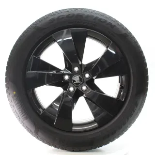 Skoda Elroq Enyaq Winterräder 5-Speichen Pirelli 235/55R19 DOT25 5LA601025CN - Bild 2